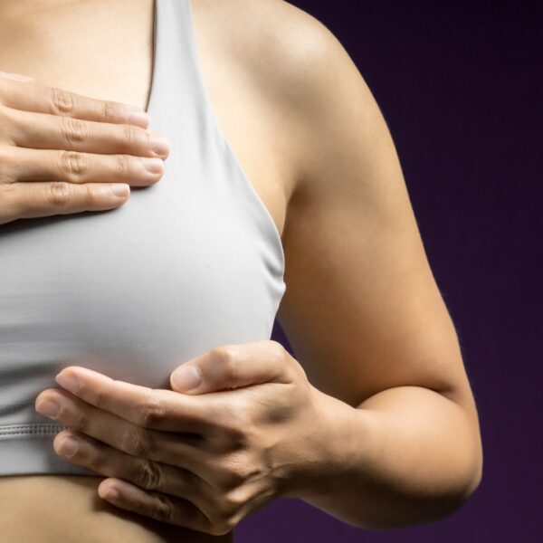 Reconstruction exclusive autologue par transferts graisseux — Clinique Esthétique Ferrère, Bordeaux